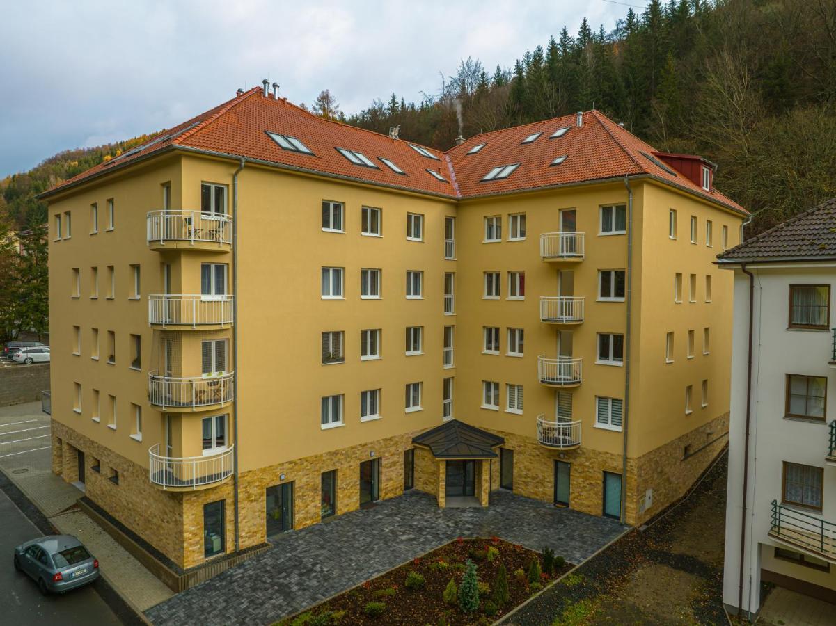 Apartman Claudia - Rezidence K Lanovce Jáchymov Exterior foto